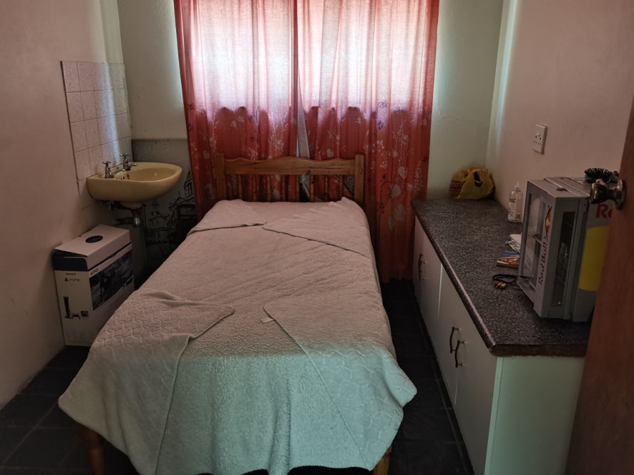 4 Bedroom Property for Sale in Amsterdamhoek Eastern Cape